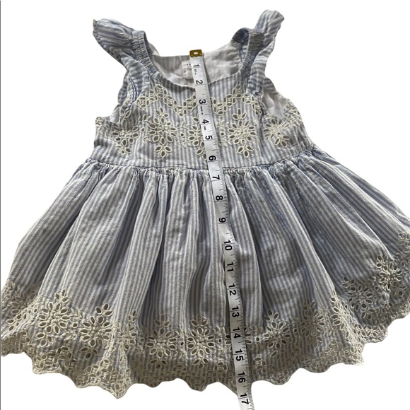 BABY GAP LIGHT BLUE AND WHITE STRIPED FLUTTER DRESS 18-24 MONTHS - Picture 5 of 8